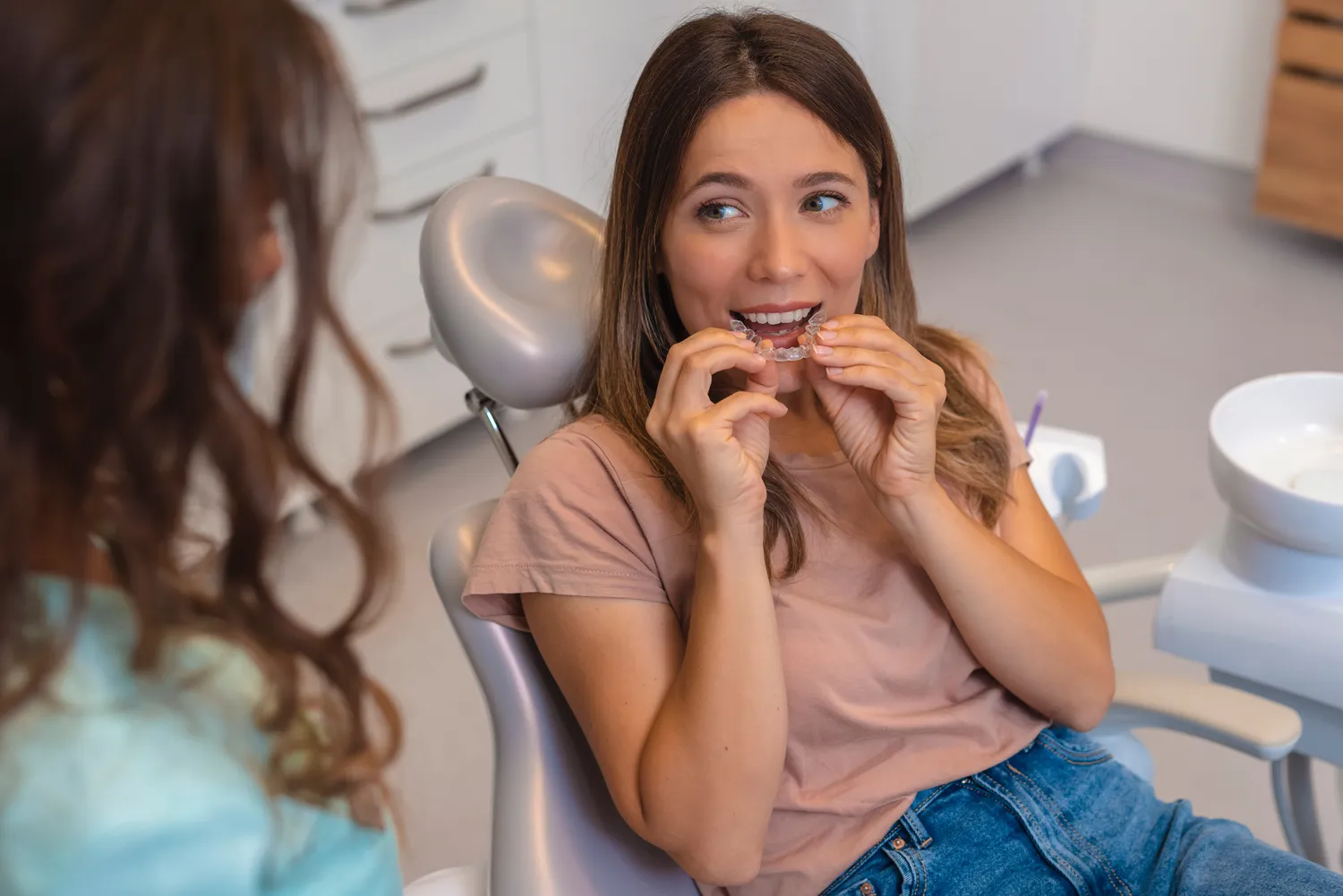 Nakładki Invisalign w Lublinie